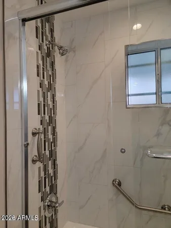 $2,550 | 4242 North 31st Place, Phoenix, AZ 85016