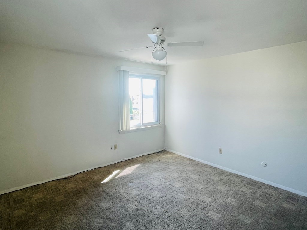 905 Locust Street, Unit 9 Fall River, MA 02720 - Photo 18 of 21 Gallery Image 18