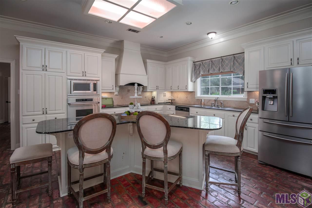 17837 Creek Hollow Road Baton Rouge, LA 70817 - Photo 8 of 36 Gallery Image 8