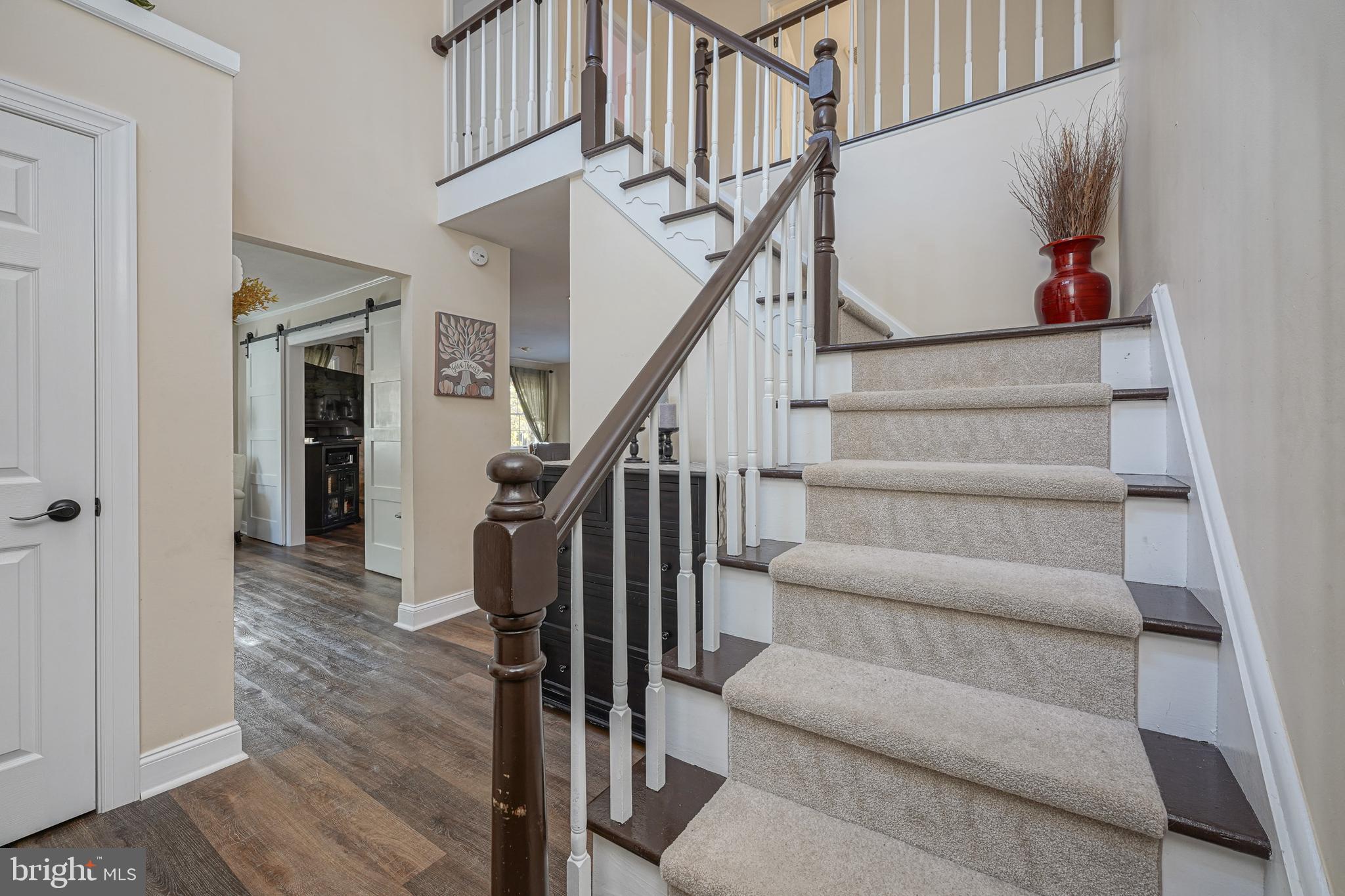 656 McKendimen Road Shamong, NJ 08088 - Photo 5 of 60 Entry