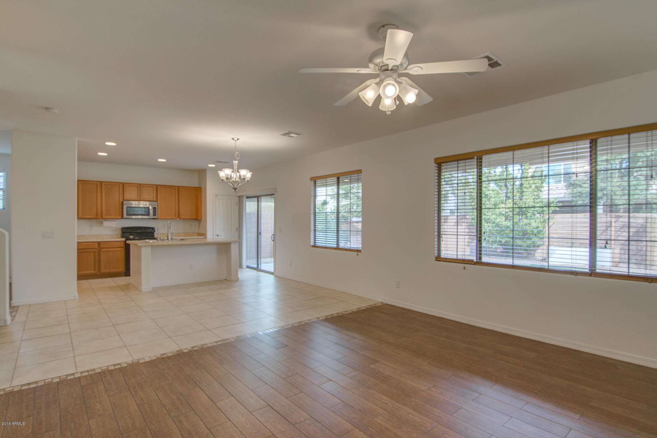 850 East Del Rio Street Chandler, AZ 85225 - Photo 12 of 42 Family 1b