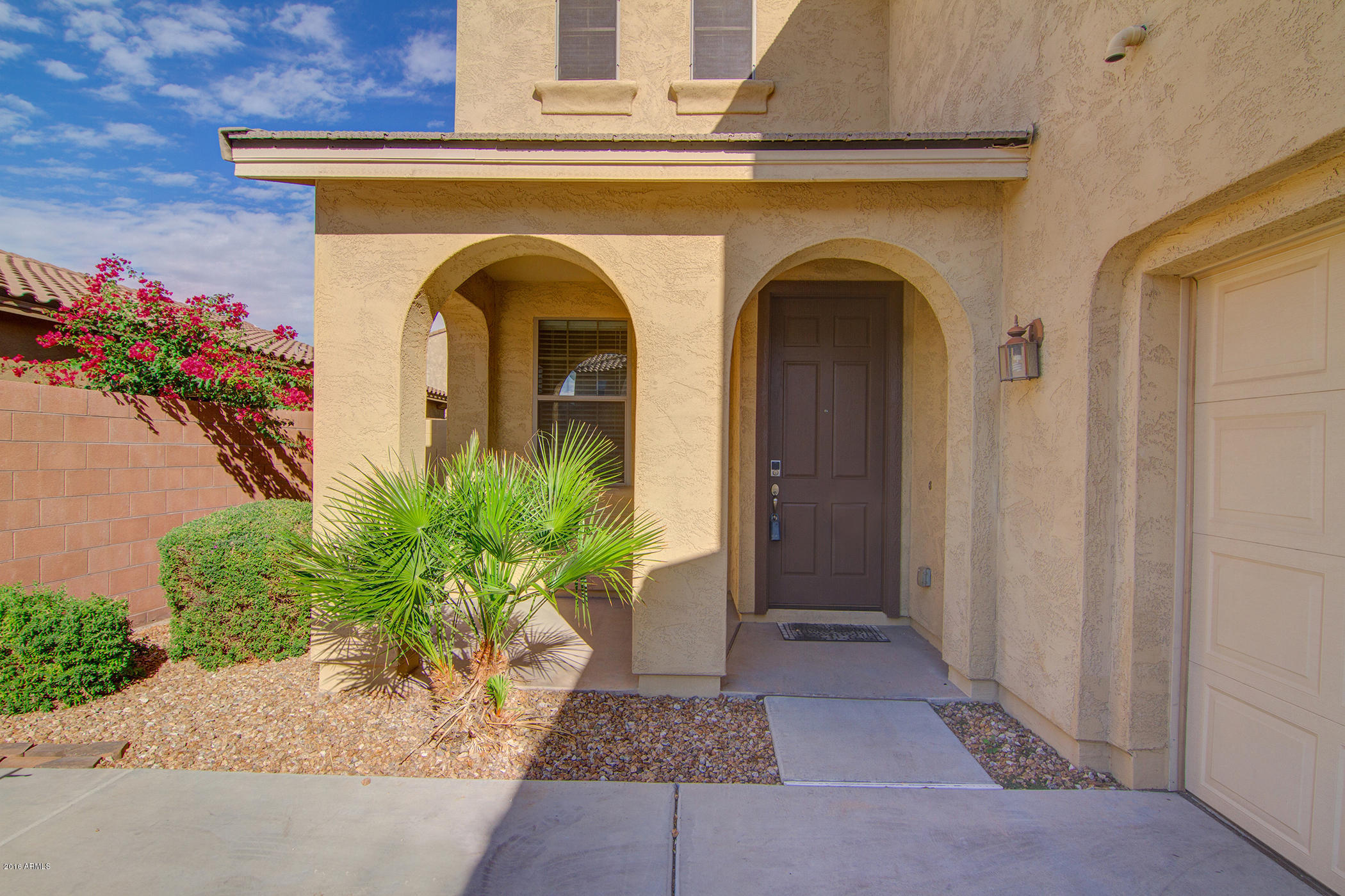 850 East Del Rio Street Chandler, AZ 85225 - Photo 2 of 42 Front 1b