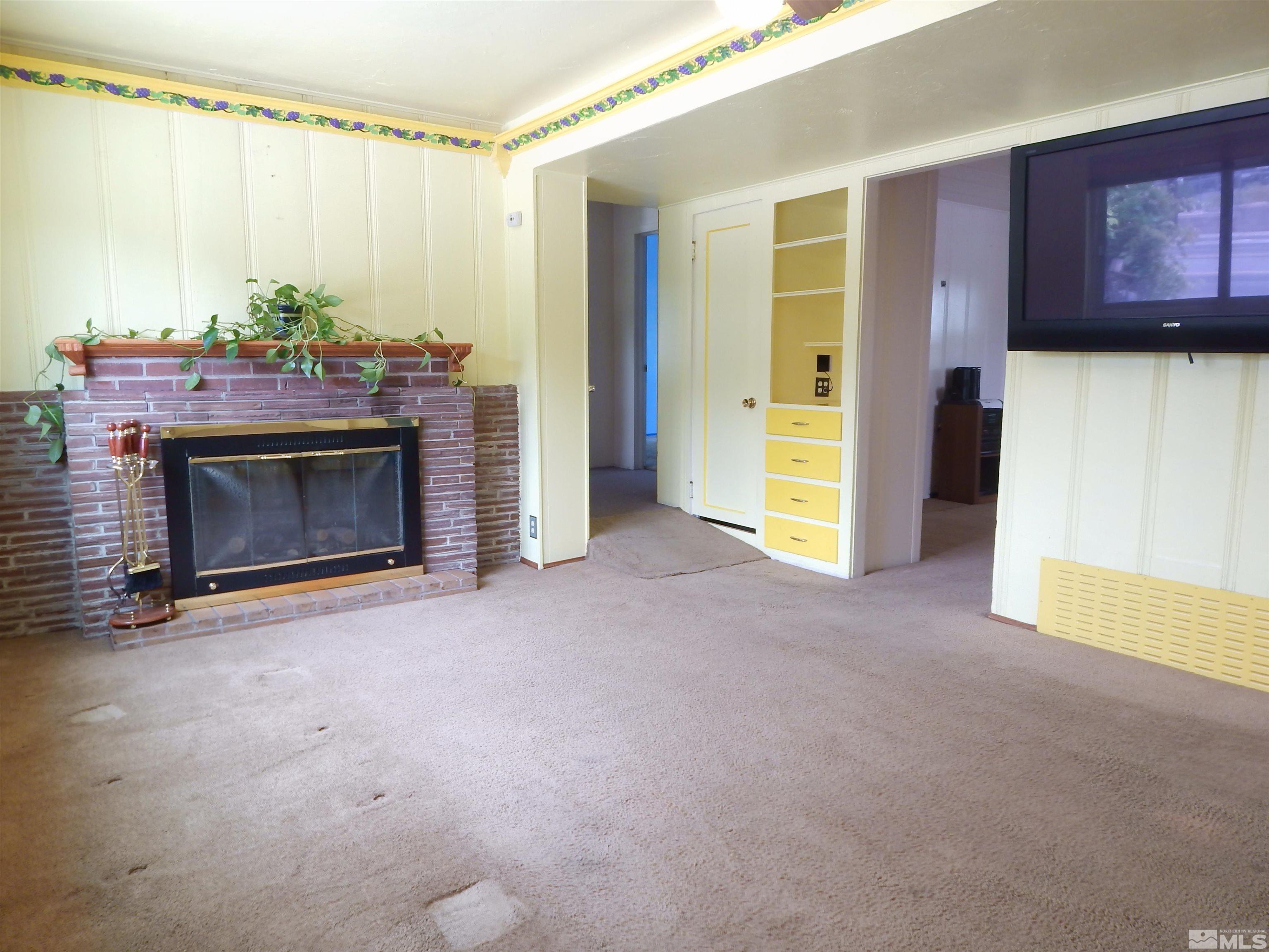 1220 Keystone Avenue Reno, NV 89503 - Photo 7 of 19 Photo 7