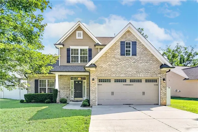 $428,000 | 1016 Somerset Drive, Winston-Salem, NC 27103