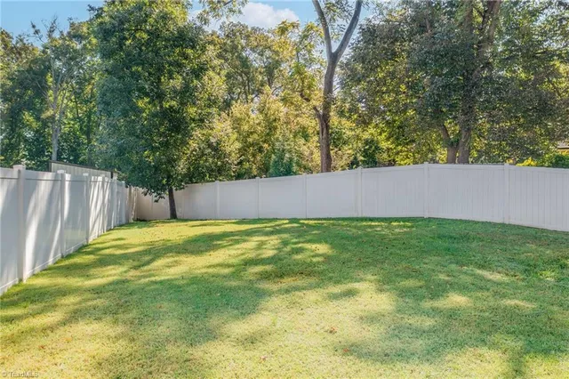 $428,000 | 1016 Somerset Drive, Winston-Salem, NC 27103