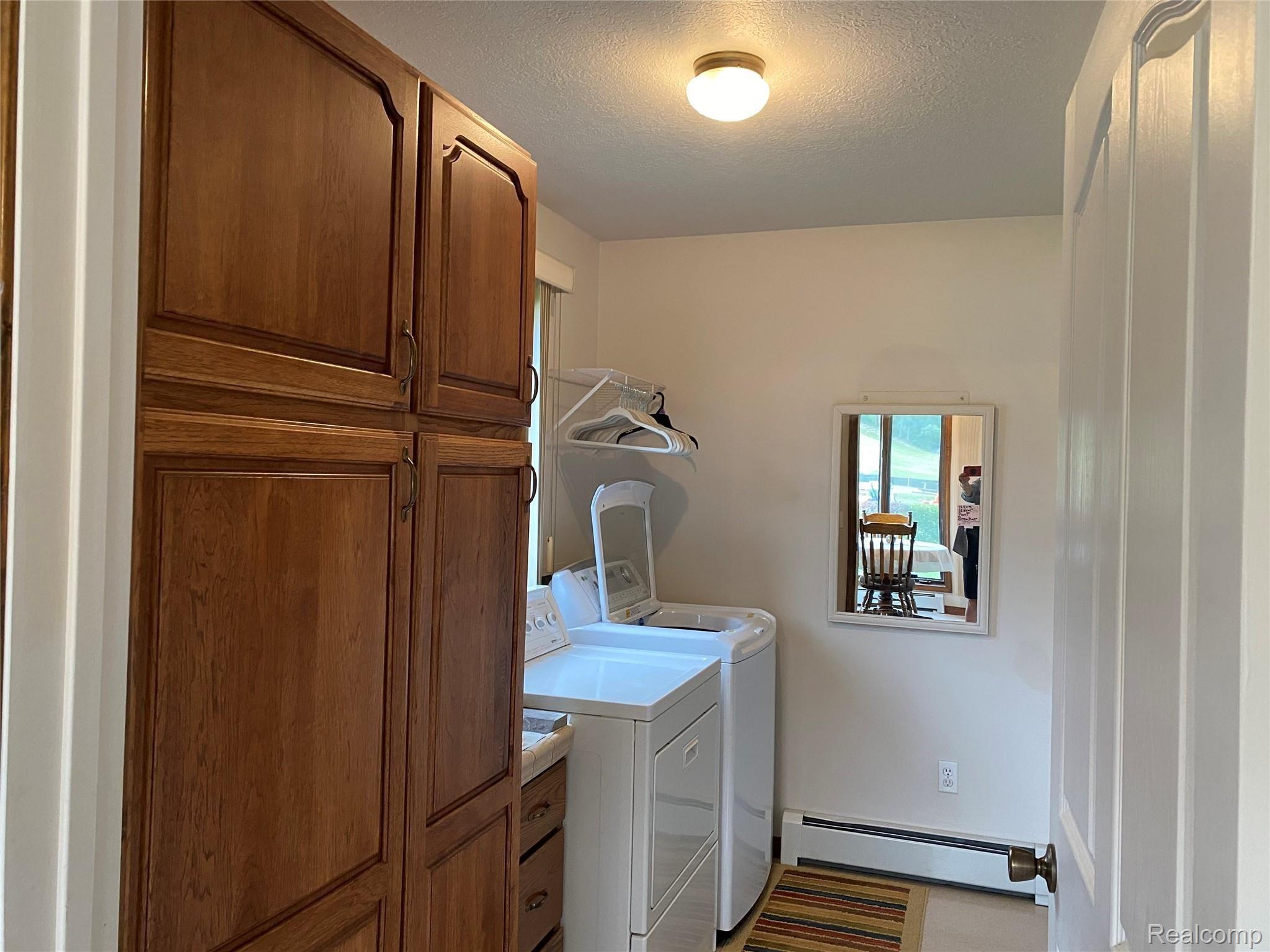10516 Runyan Lake Road Fenton, MI 48430 - Photo 24 of 30 Laundry Room!