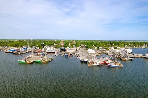 $679,900 | 16 Middle Street, Fairhaven, MA 02719
