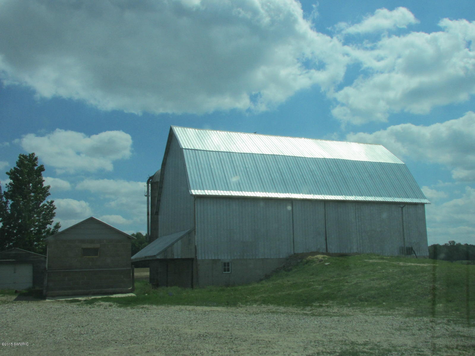 2251 Kercher Road Camden, MI 49232 - Photo 4 of 18 IMG_8804