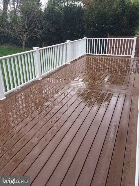 58 Home Road Hatboro, PA 19040 - Photo 13 of 50 Large "Trex" deck for entertaining or lounging.