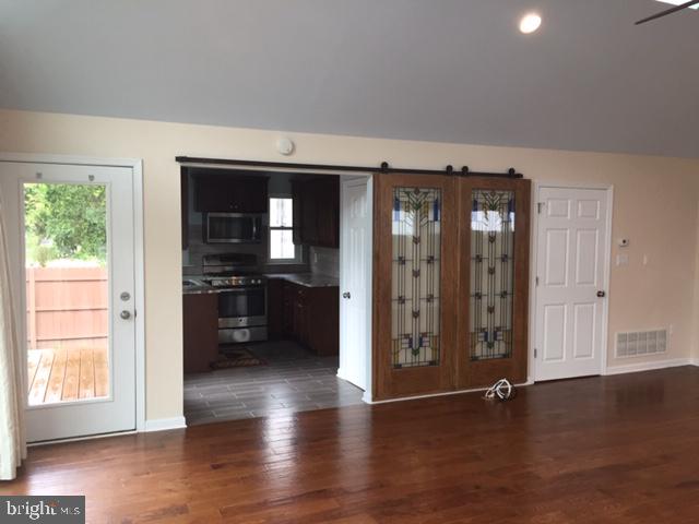 58 Home Road Hatboro, PA 19040 - Photo 10 of 50 A second kitchen for entertaining or an in-law.