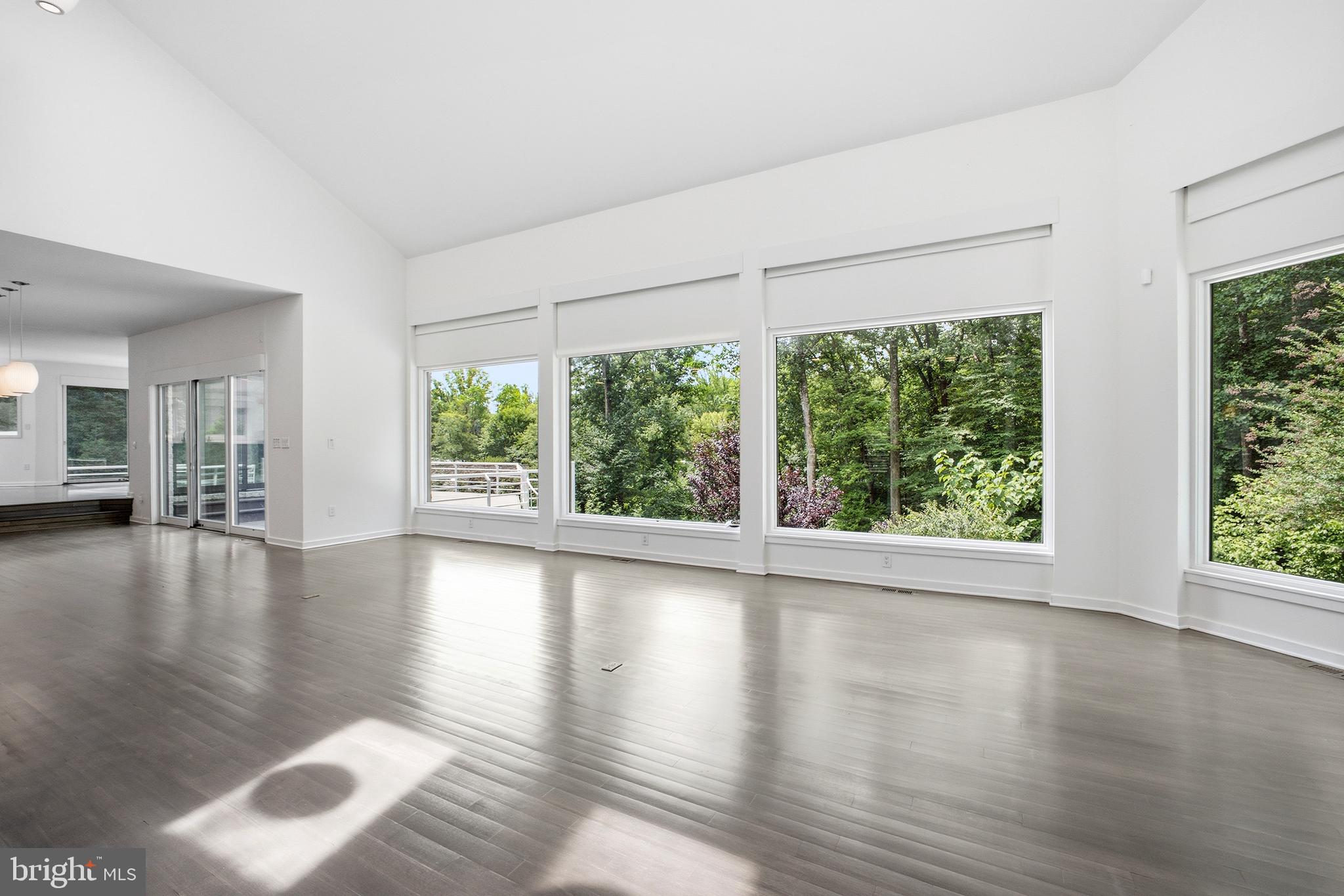 7545 Potomac Fall Road McLean, VA 22102 - Photo 12 of 89