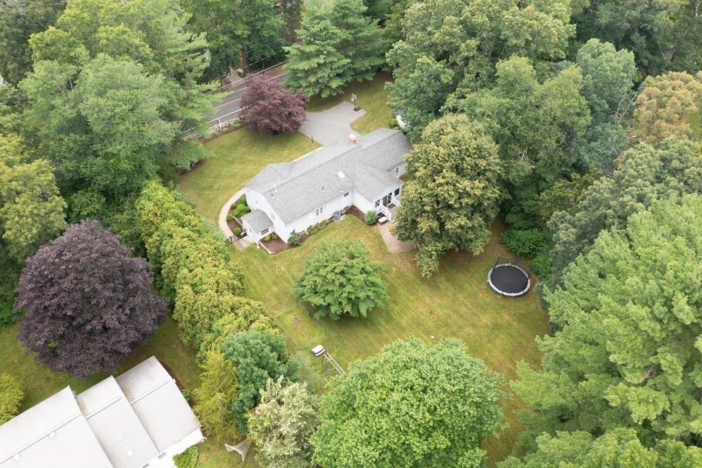 39 Rice Road Wayland, MA 01778 - Photo 26 of 29 Gallery Image 26