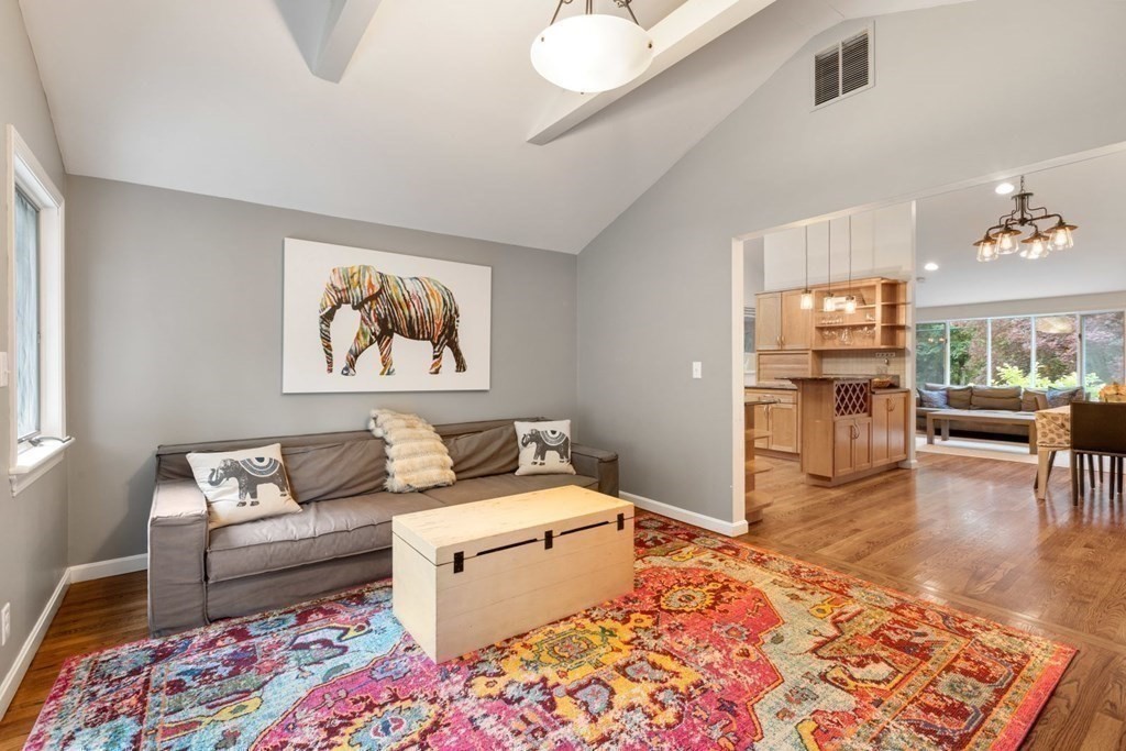 39 Rice Road Wayland, MA 01778 - Photo 8 of 29 Gallery Image 8