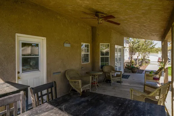 $1,150,000 | 19360 Maple Street, Laton, CA 93242