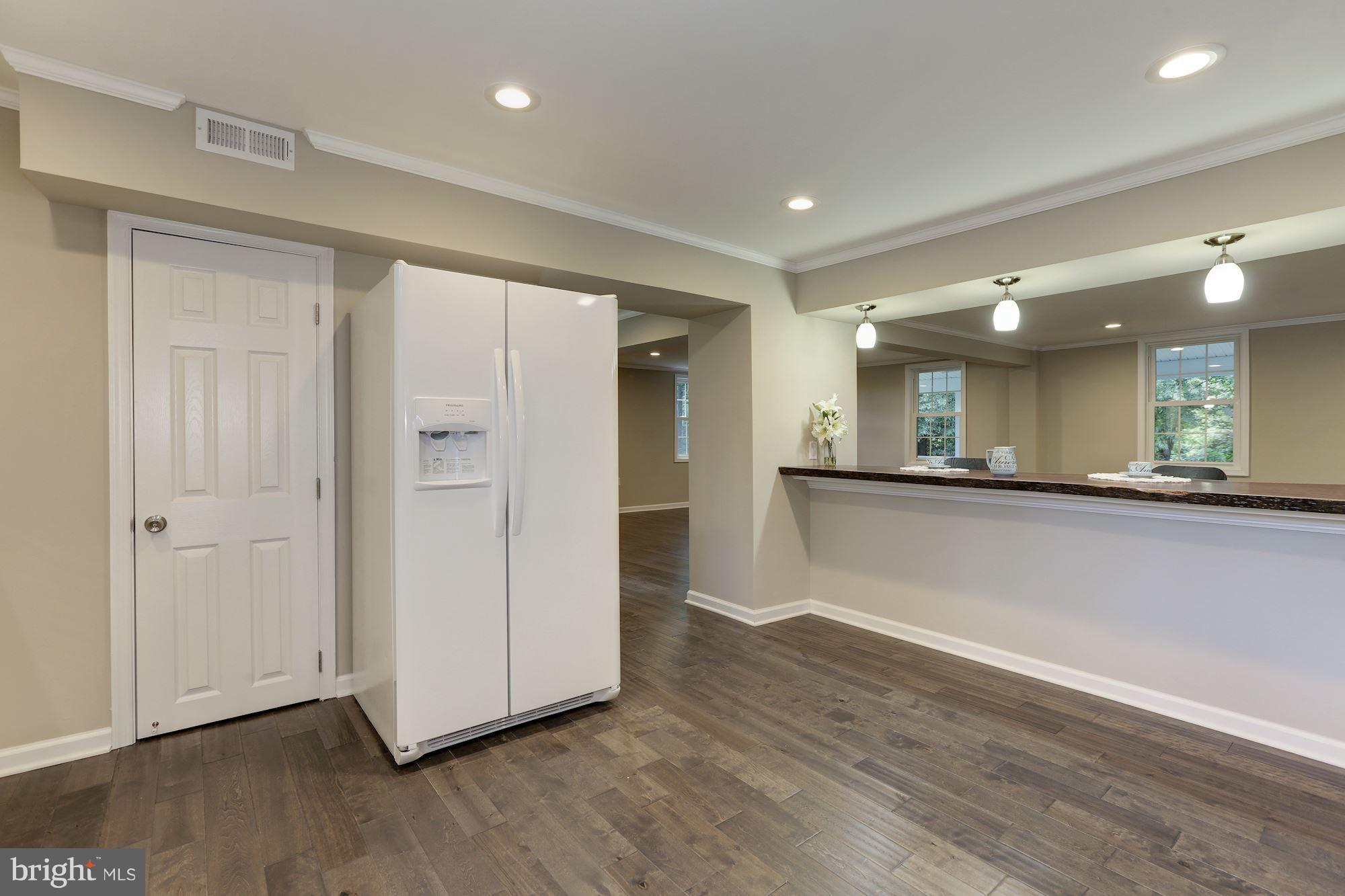 8061 Browns Bridge Road Fulton, MD 20759 - Photo 9 of 22 Kitchen