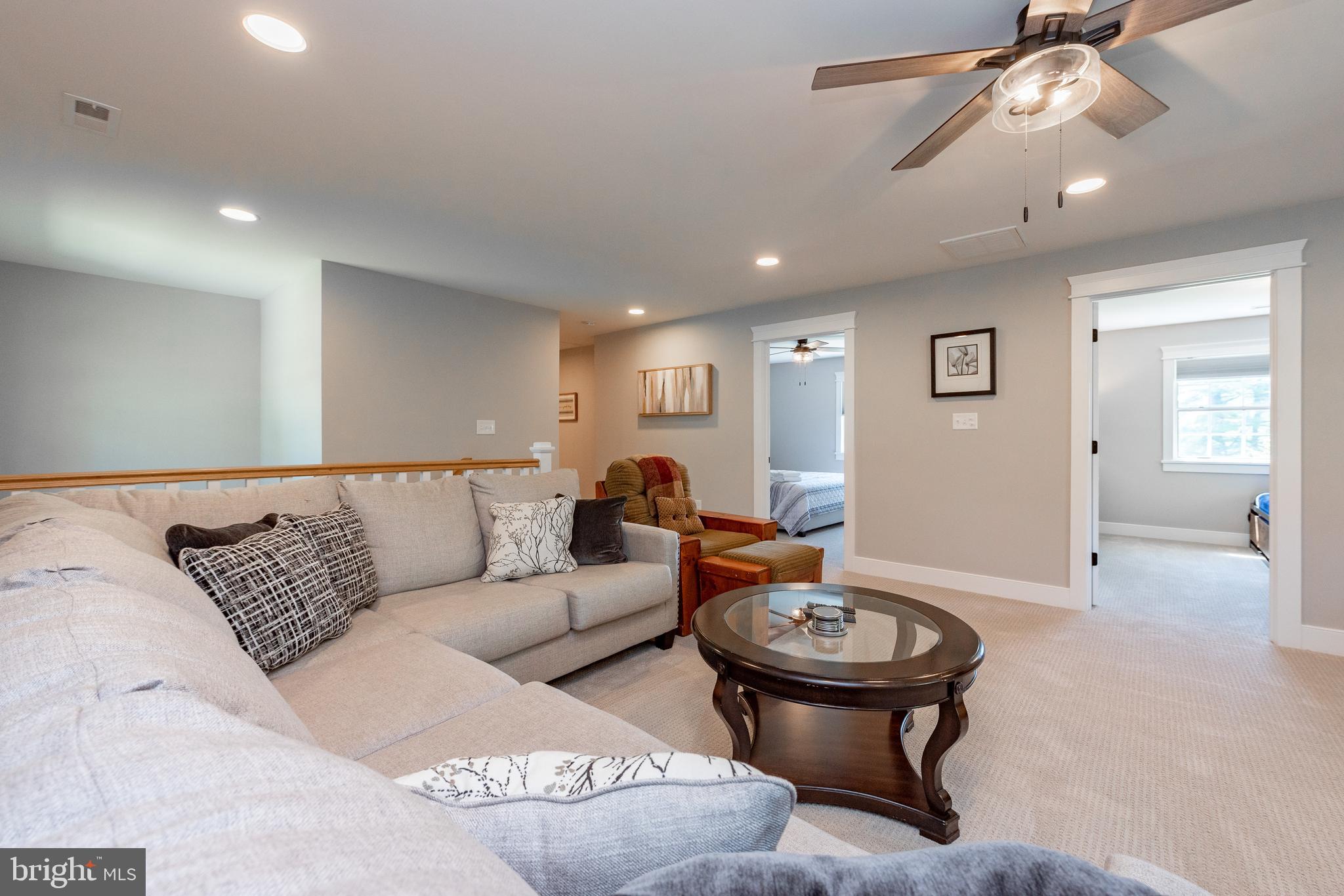 1674 Paradise Point Road Oakland, MD 21550 - Photo 29 of 53 Gallery Image 29