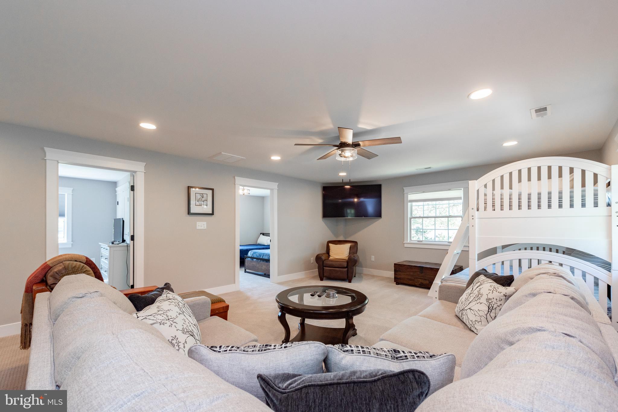 1674 Paradise Point Road Oakland, MD 21550 - Photo 30 of 53 Gallery Image 30