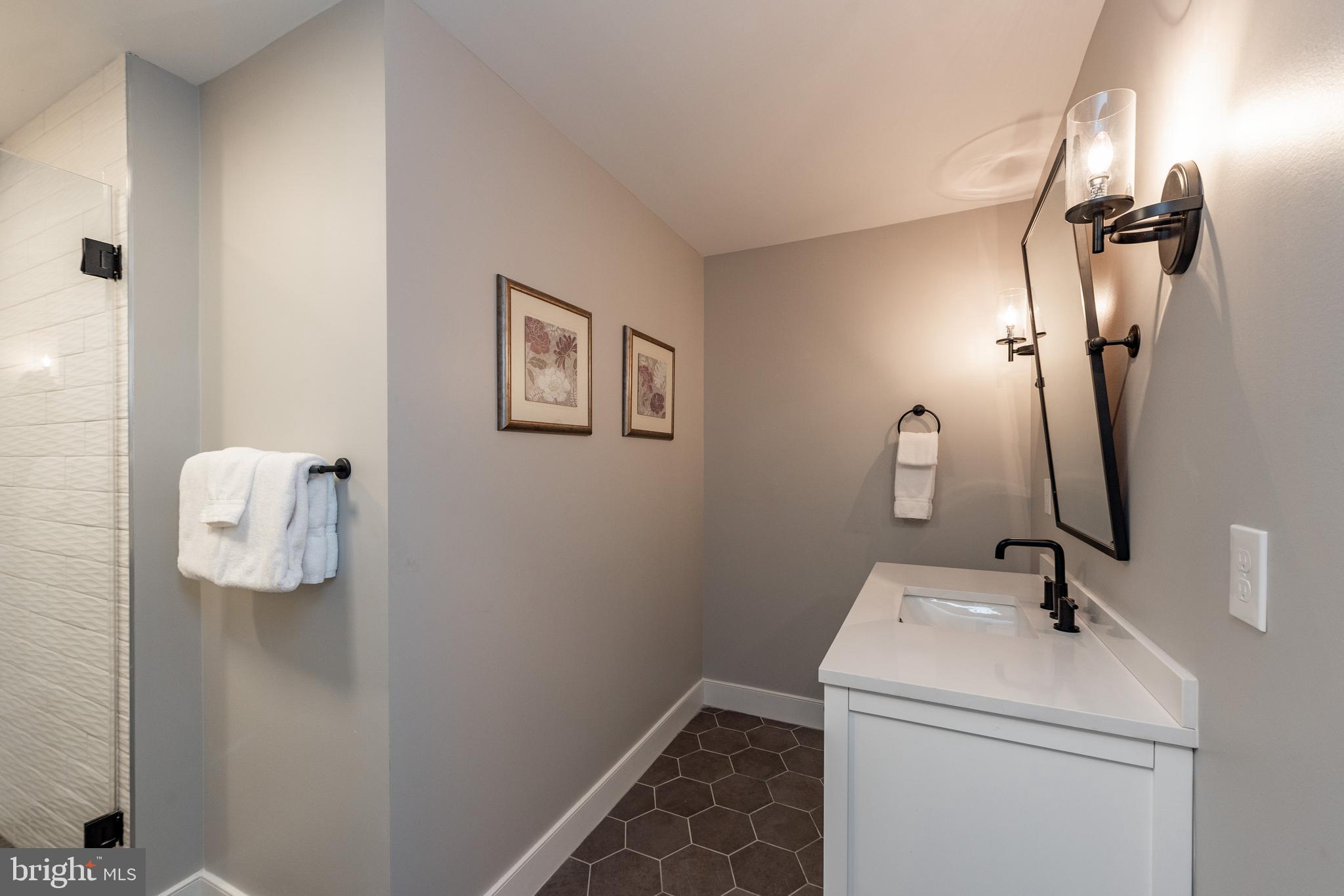 1674 Paradise Point Road Oakland, MD 21550 - Photo 39 of 53 Gallery Image 39