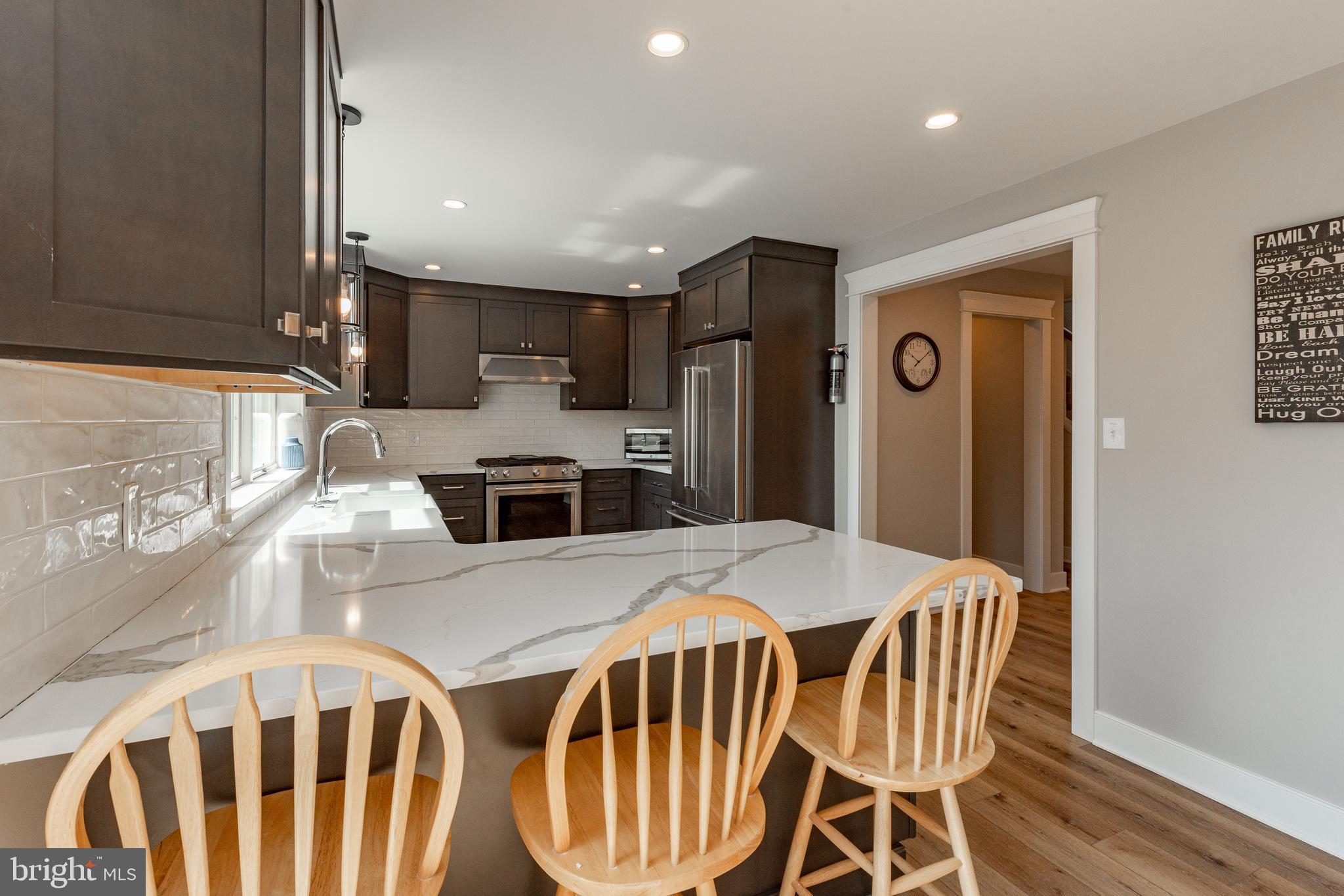 1674 Paradise Point Road Oakland, MD 21550 - Photo 9 of 53 Gallery Image 9