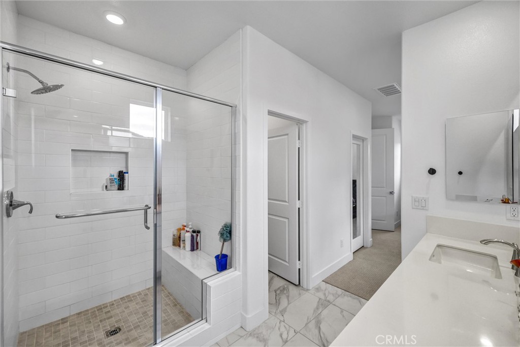 302 Fawn Street Rancho Mission Viejo, CA 92694 - Photo 24 of 30 Master shower