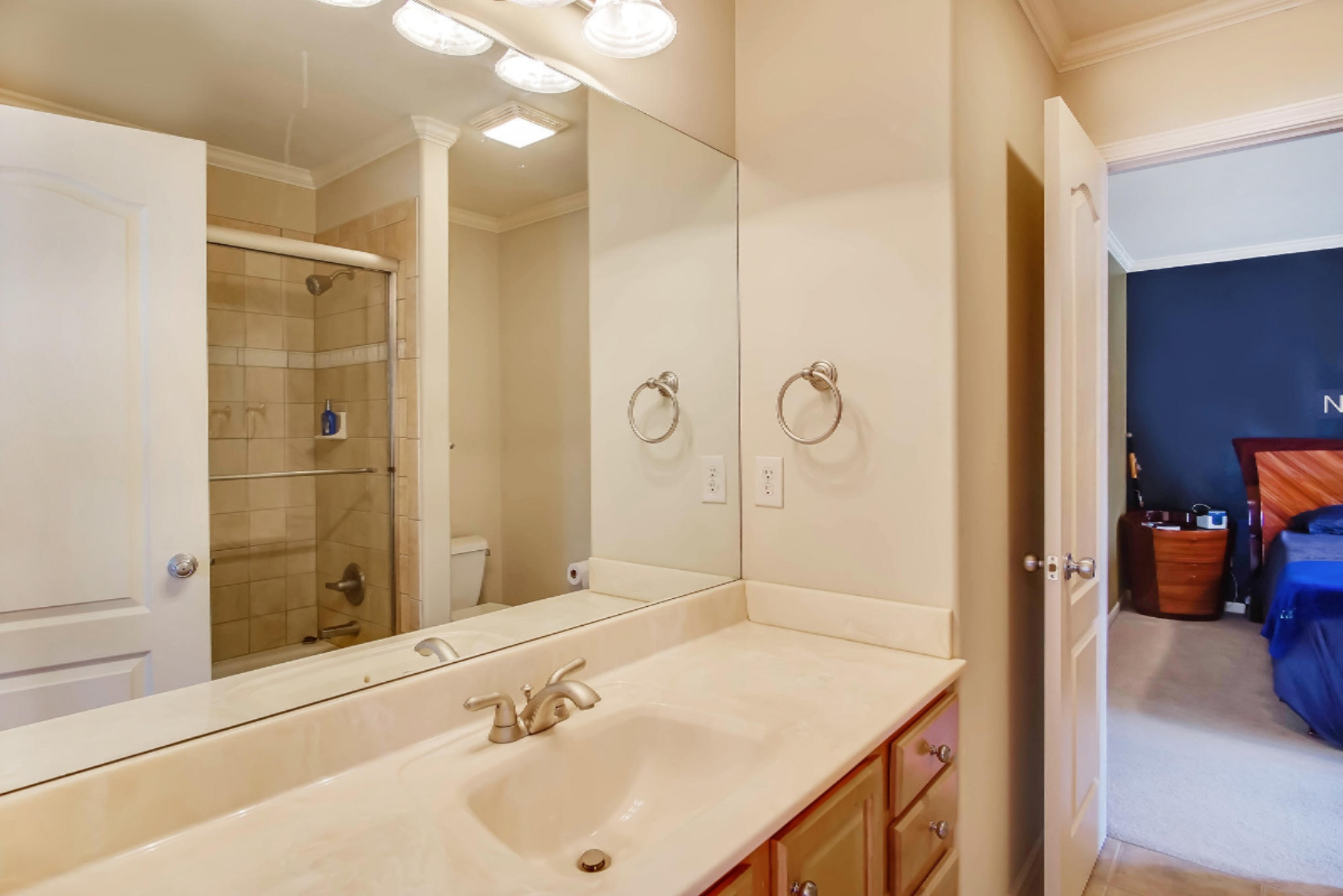 33071 Old Post Road Niles, MI 49120 - Photo 36 of 54 Shared Bath