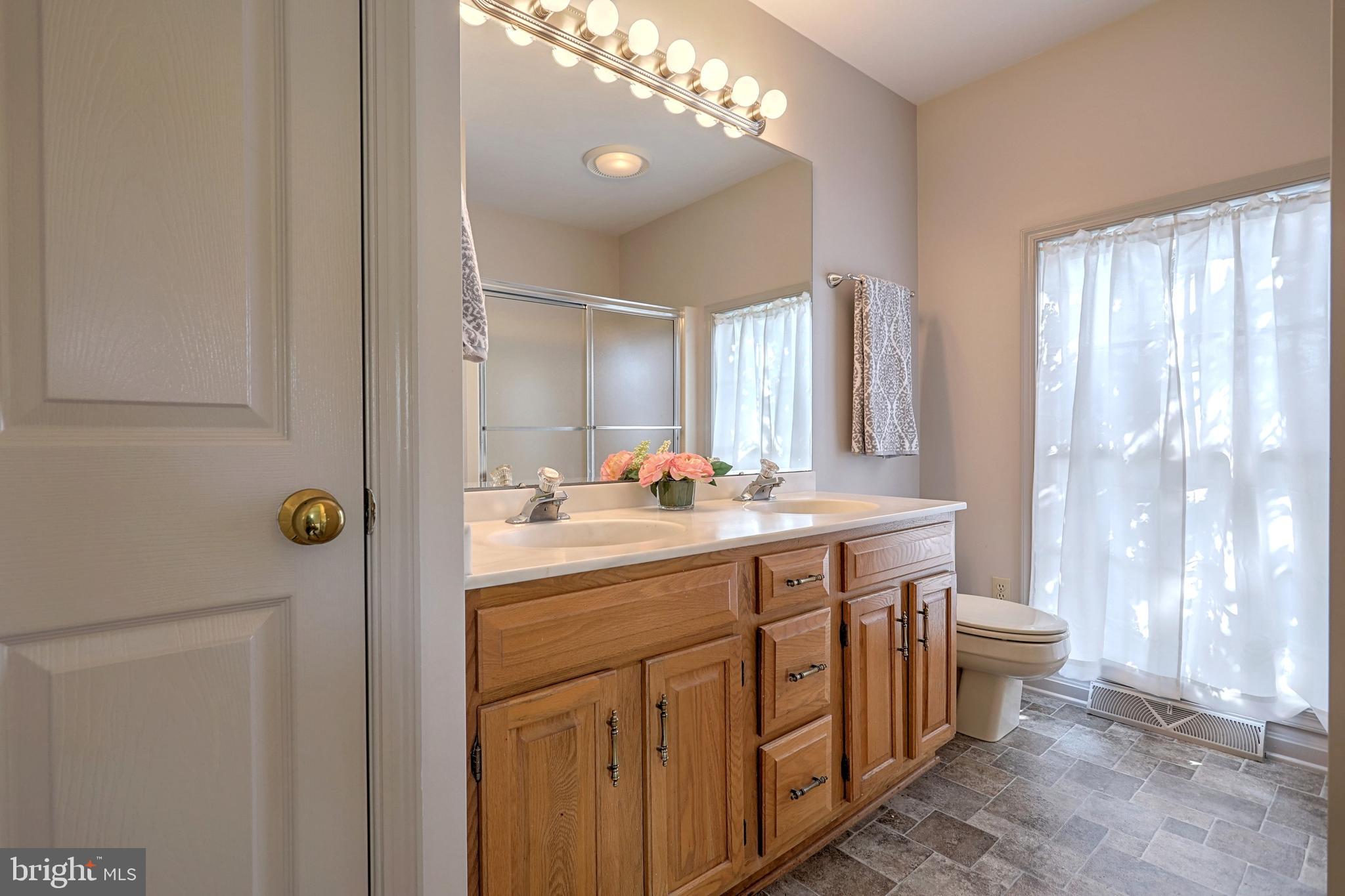 3553 Cimmeron Road York, PA 17402 - Photo 33 of 48 Gallery Image 33