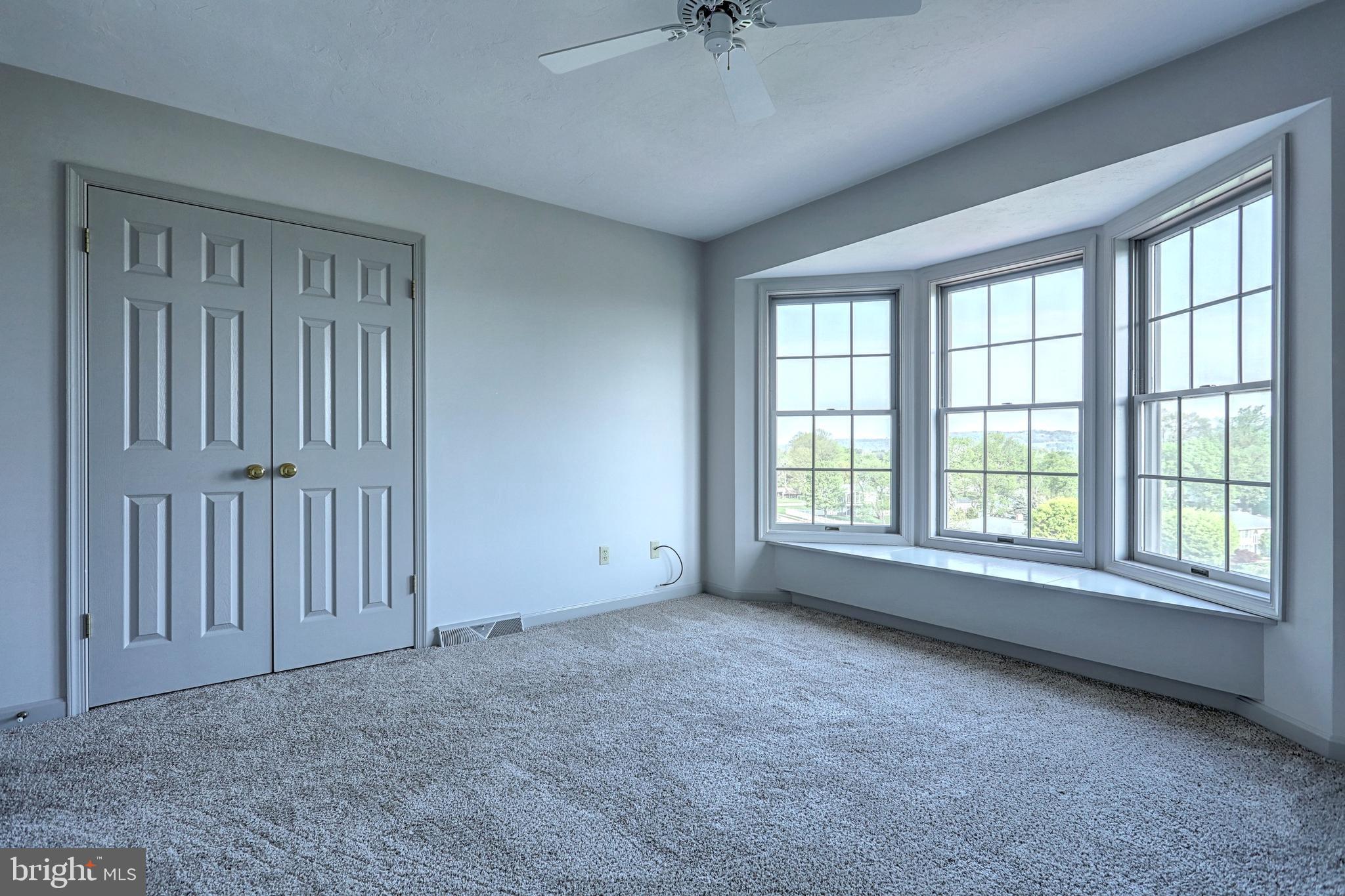 3553 Cimmeron Road York, PA 17402 - Photo 34 of 48 Gallery Image 34