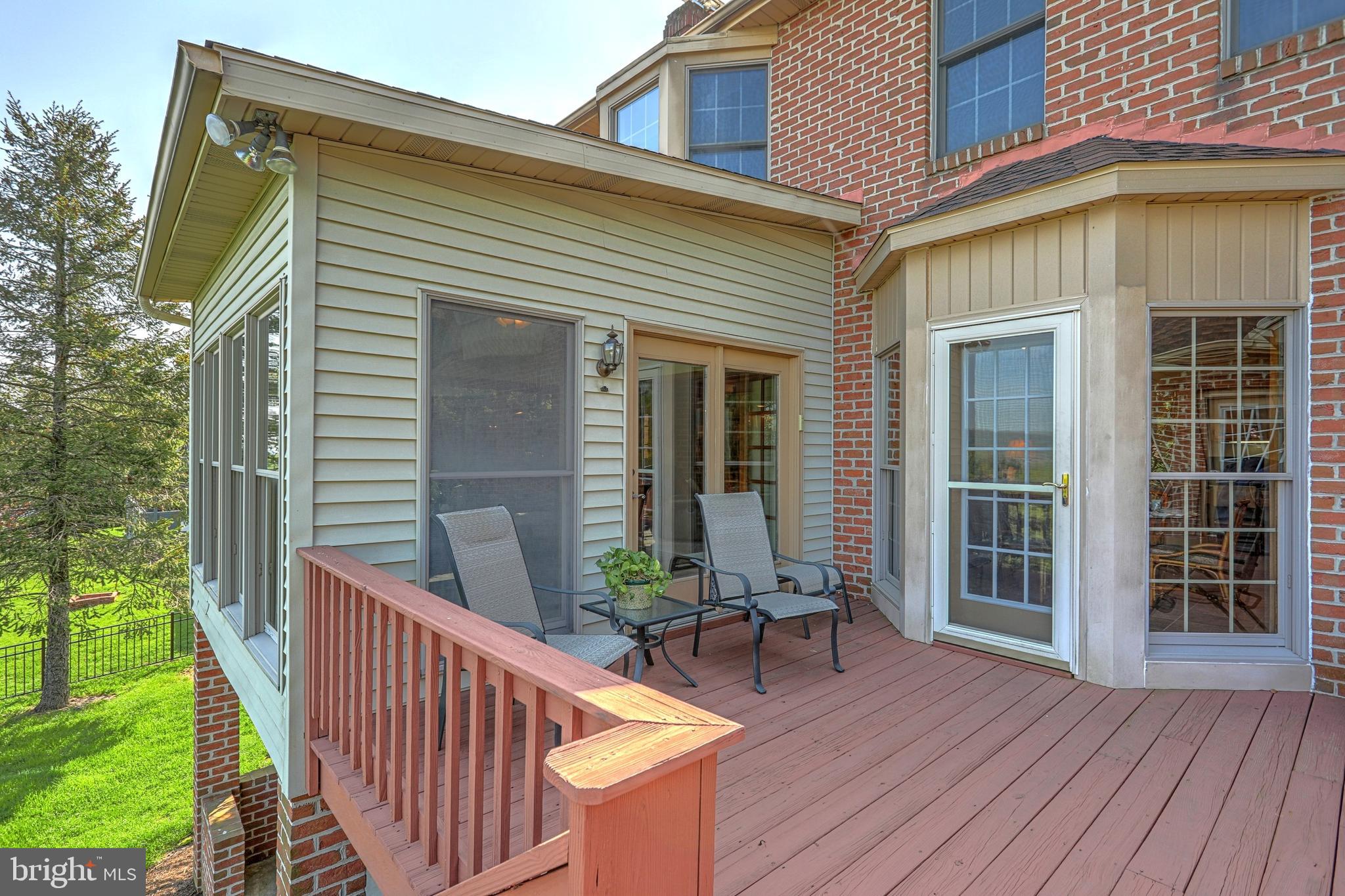 3553 Cimmeron Road York, PA 17402 - Photo 9 of 48 Gallery Image 9