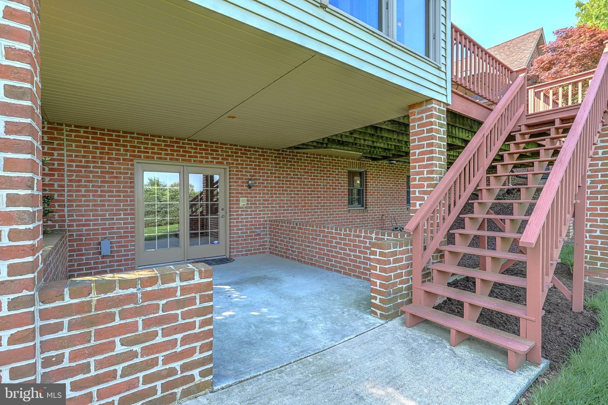 3553 Cimmeron Road York, PA 17402 - Photo 10 of 48 Gallery Image 10
