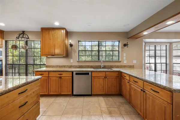 $525,000 | 23 Eagle Rock Place, The Woodlands, TX 77381