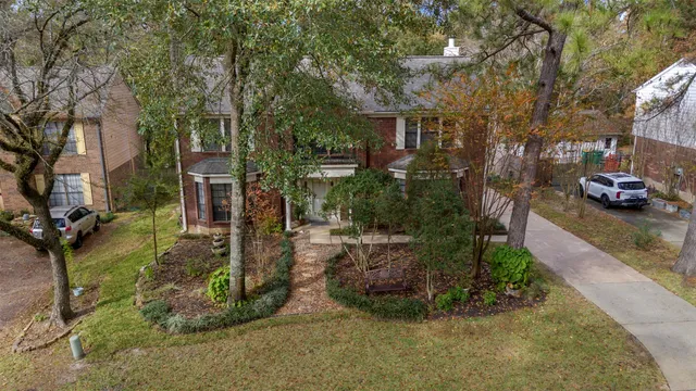 $565,000 | 23 Eagle Rock Place, The Woodlands, TX 77381