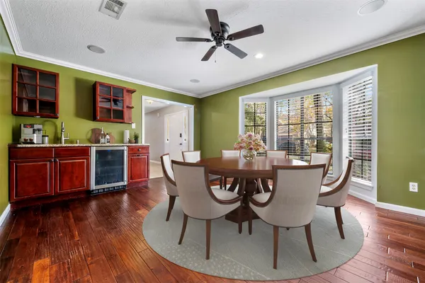 $525,000 | 23 Eagle Rock Place, The Woodlands, TX 77381