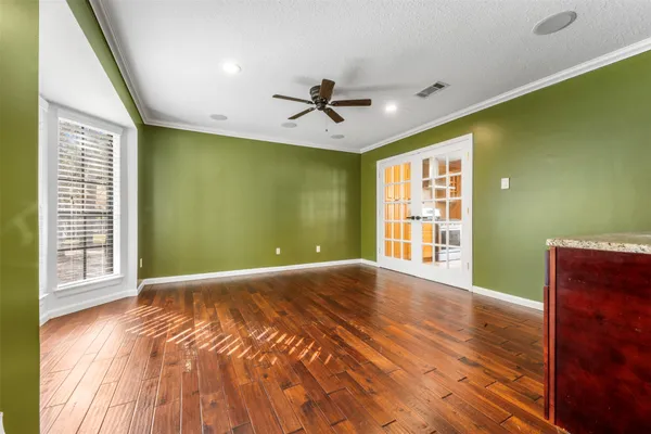 $525,000 | 23 Eagle Rock Place, The Woodlands, TX 77381