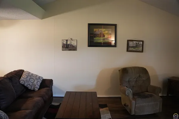 $330,000 | 15358 294th Street, Netawaka, KS 66516