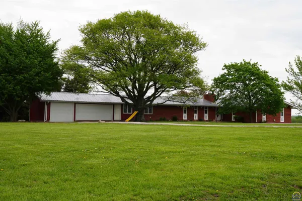 $330,000 | 15358 294th Street, Netawaka, KS 66516