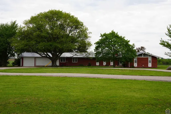 $330,000 | 15358 294th Street, Netawaka, KS 66516