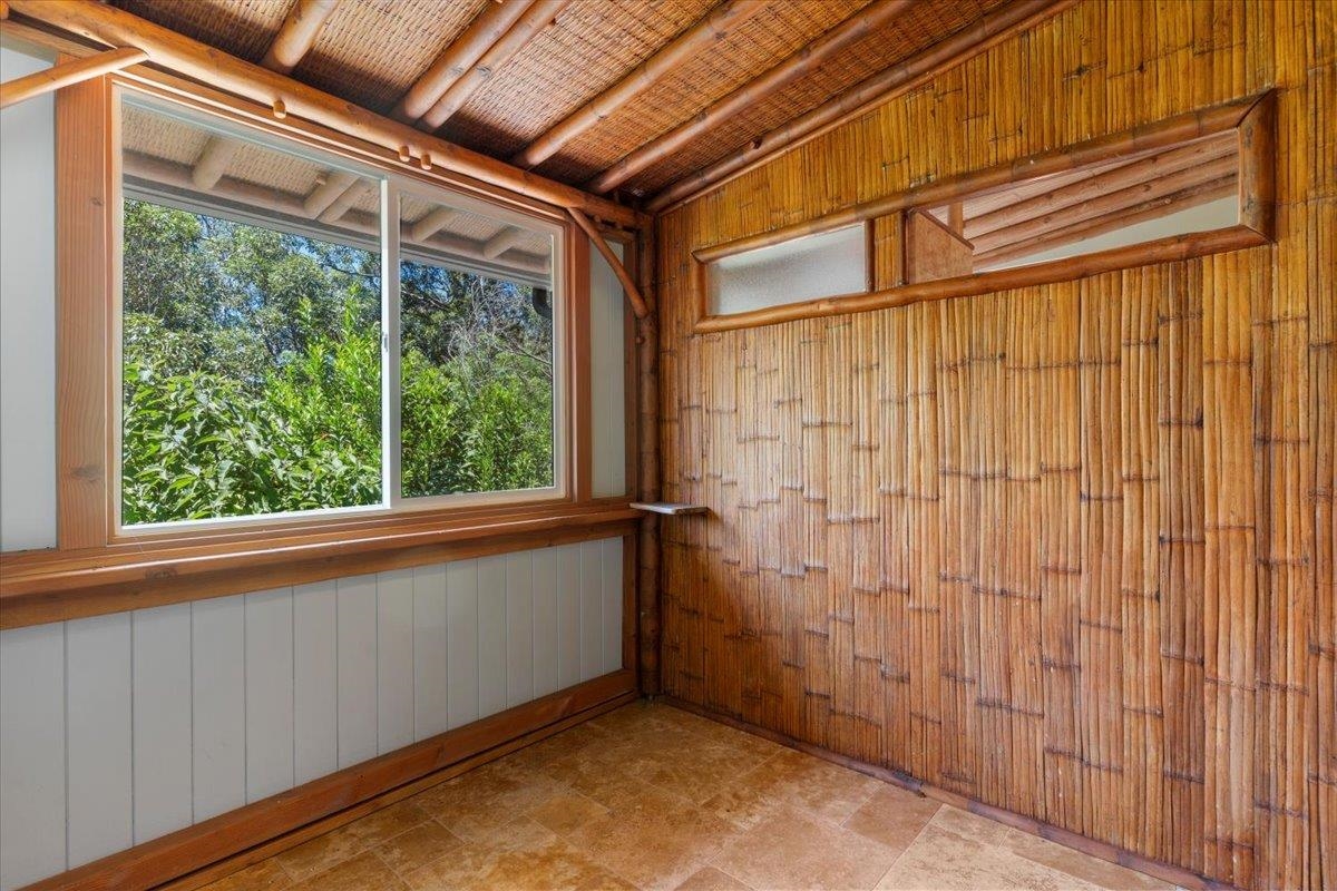 590 East Kuiaha Road Haiku, HI 96708 - Photo 26 of 42 a view of a room with a large window