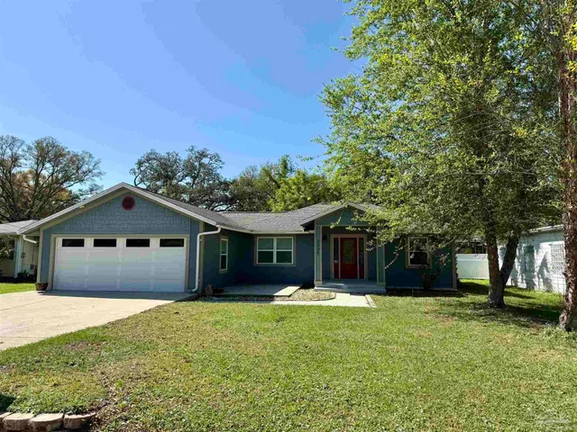 $295,000 | 3235 Bayou Drive, Pensacola, FL 32505