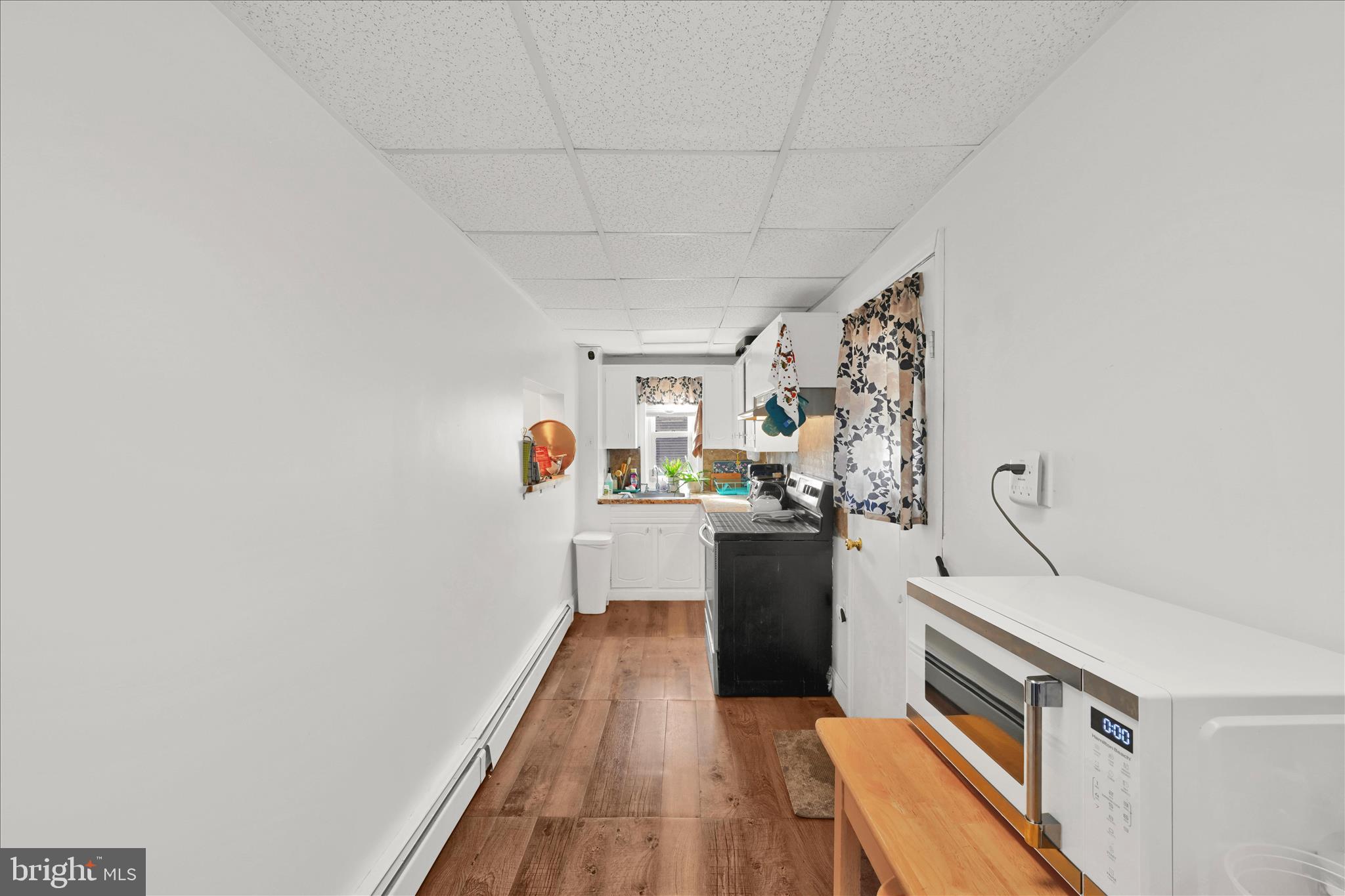 701 Pike Street Bethlehem, PA 18018 - Photo 11 of 28 Kitchen