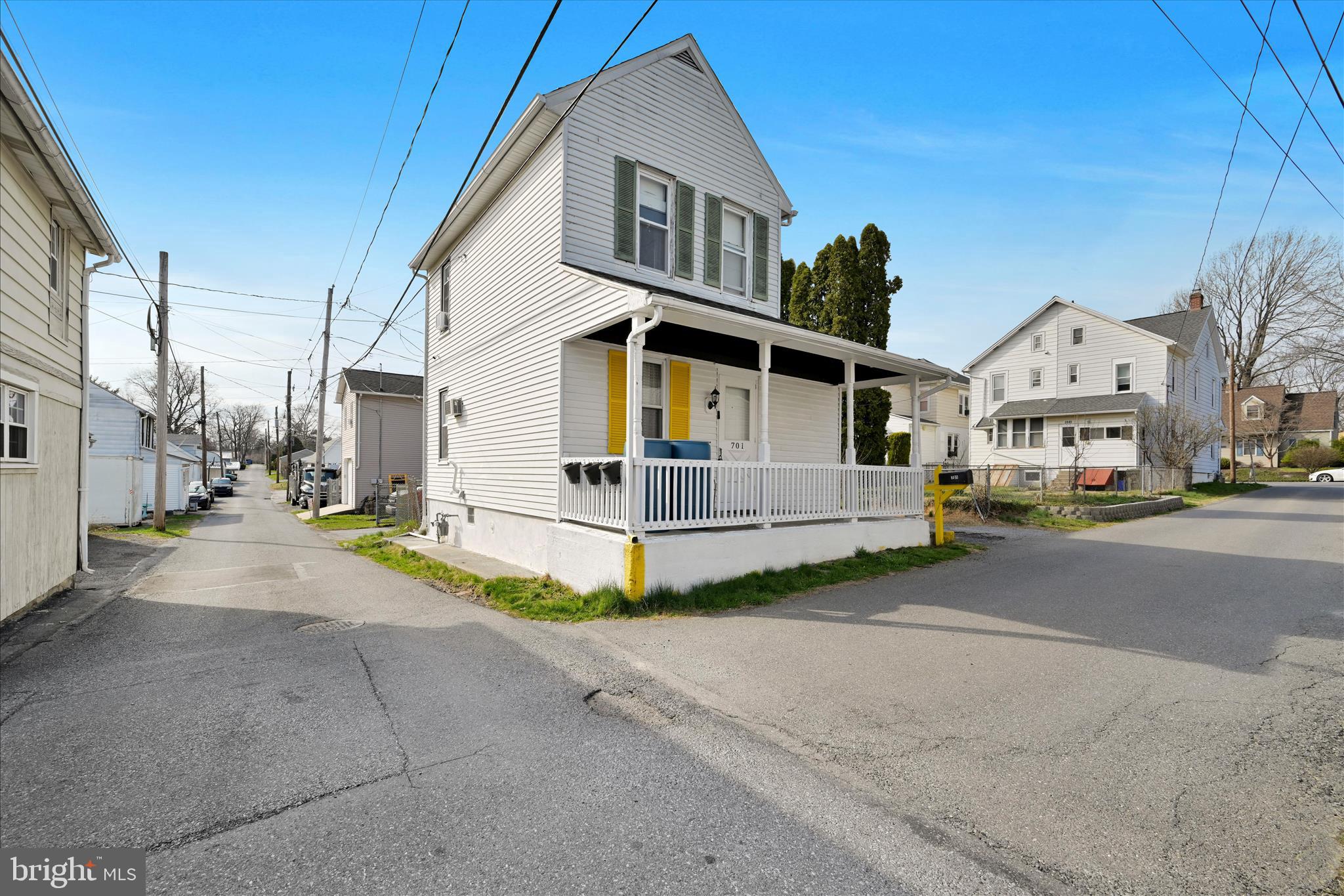 701 Pike Street Bethlehem, PA 18018 - Photo 5 of 28 Exterior Front