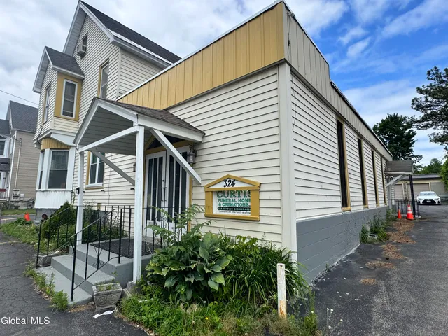 $319,000 | 324 Hulett Street, Schenectady, NY 12307