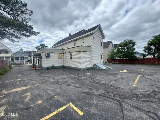 $319,000 | 324 Hulett Street, Schenectady, NY 12307