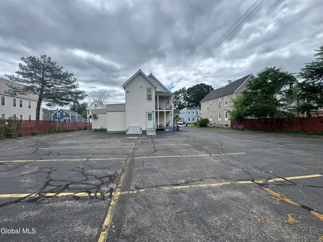 $319,000 | 324 Hulett Street, Schenectady, NY 12307