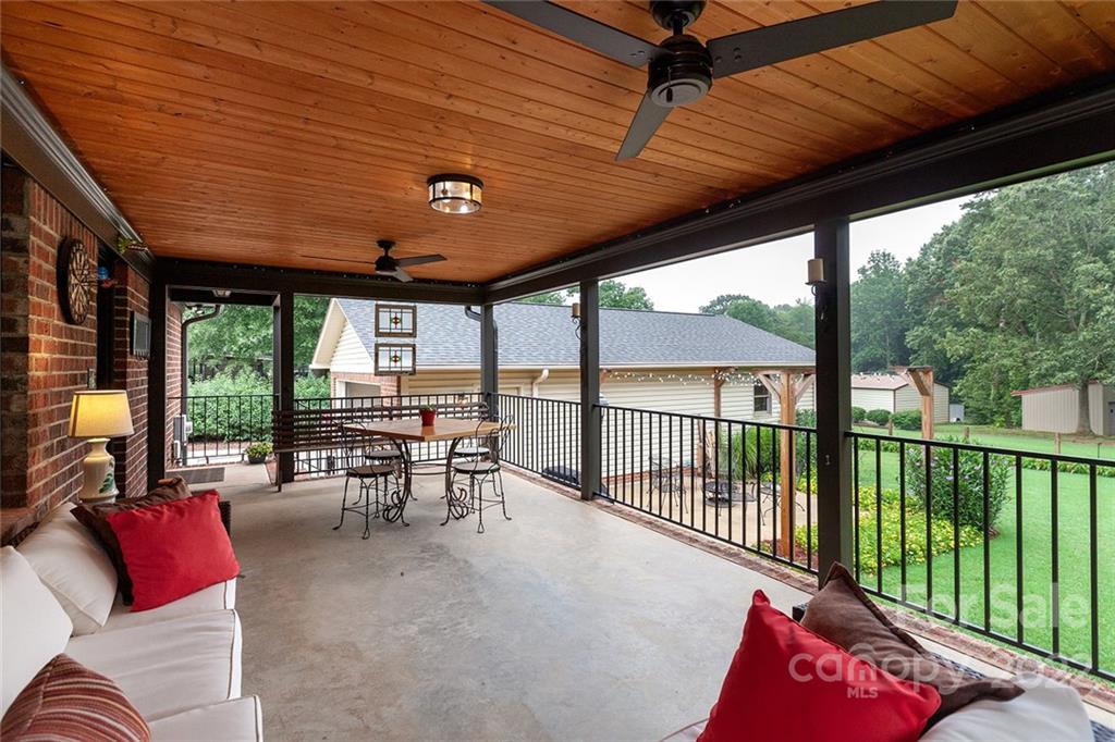 12114 McCord Road Huntersville, NC 28078 - Photo 32 of 47 Gallery Image 32