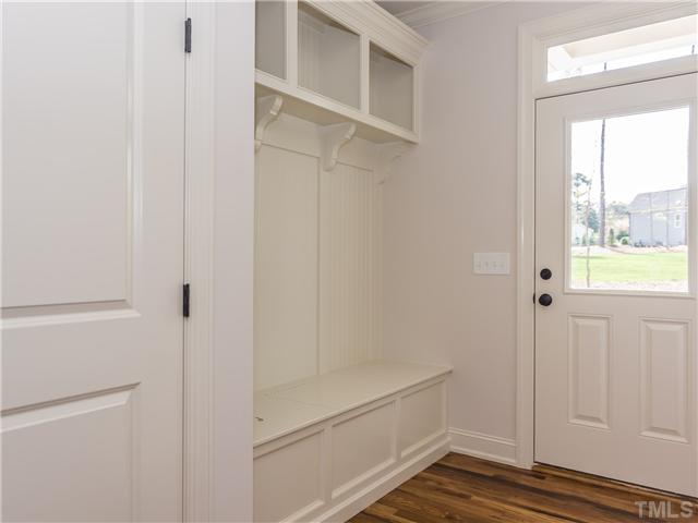 7113 Carries Reach Way, Unit 4 Raleigh, NC 27614 - Photo 23 of 25 Mudroom