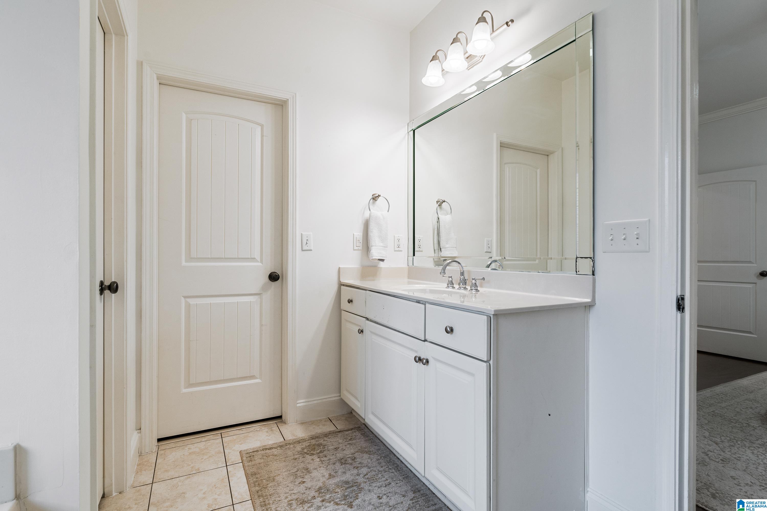 5703 Park Side Road Birmingham, AL 35244 - Photo 16 of 40