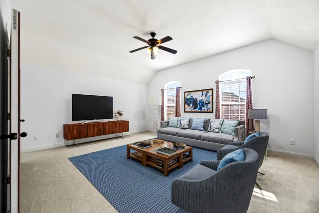 $569,900 | 9210 Cold Hollow Lane, Missouri City, TX 77459