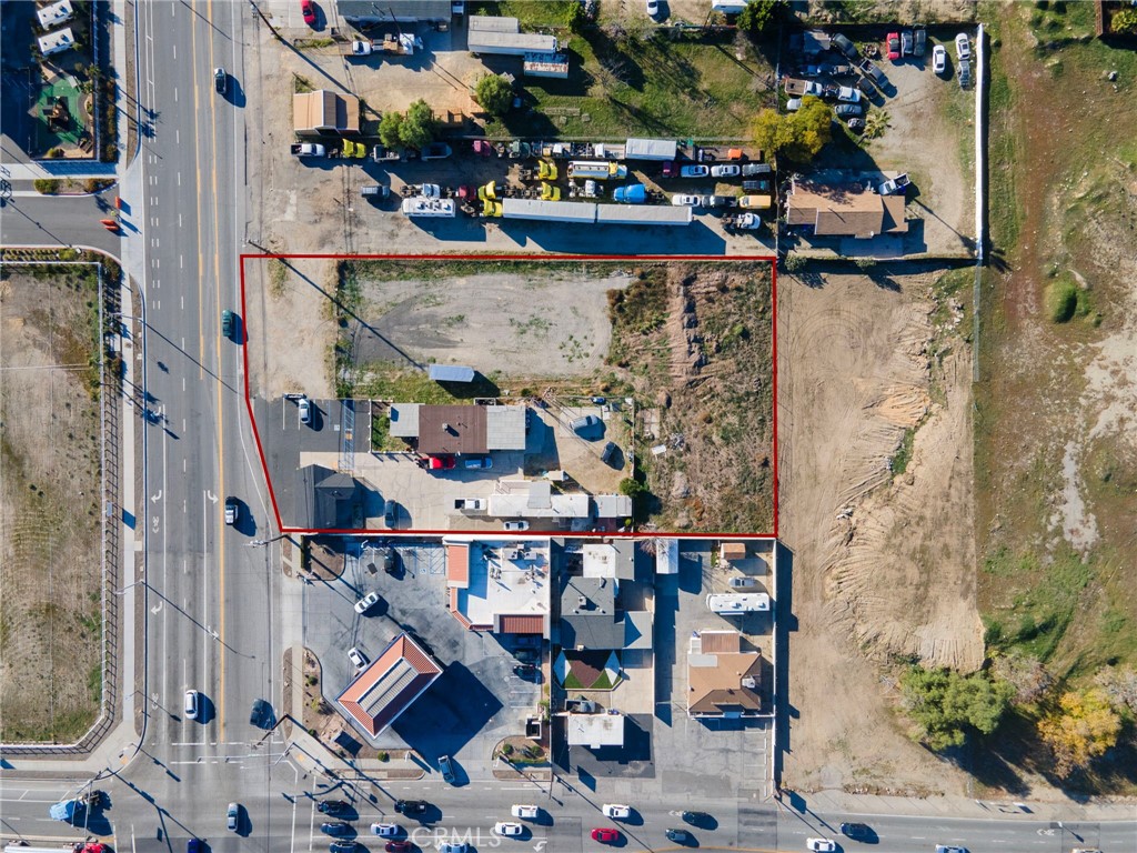 16072 Arrow Fontana, CA 92335 - Photo 8 of 8 an aerial view of houses with outdoor space
