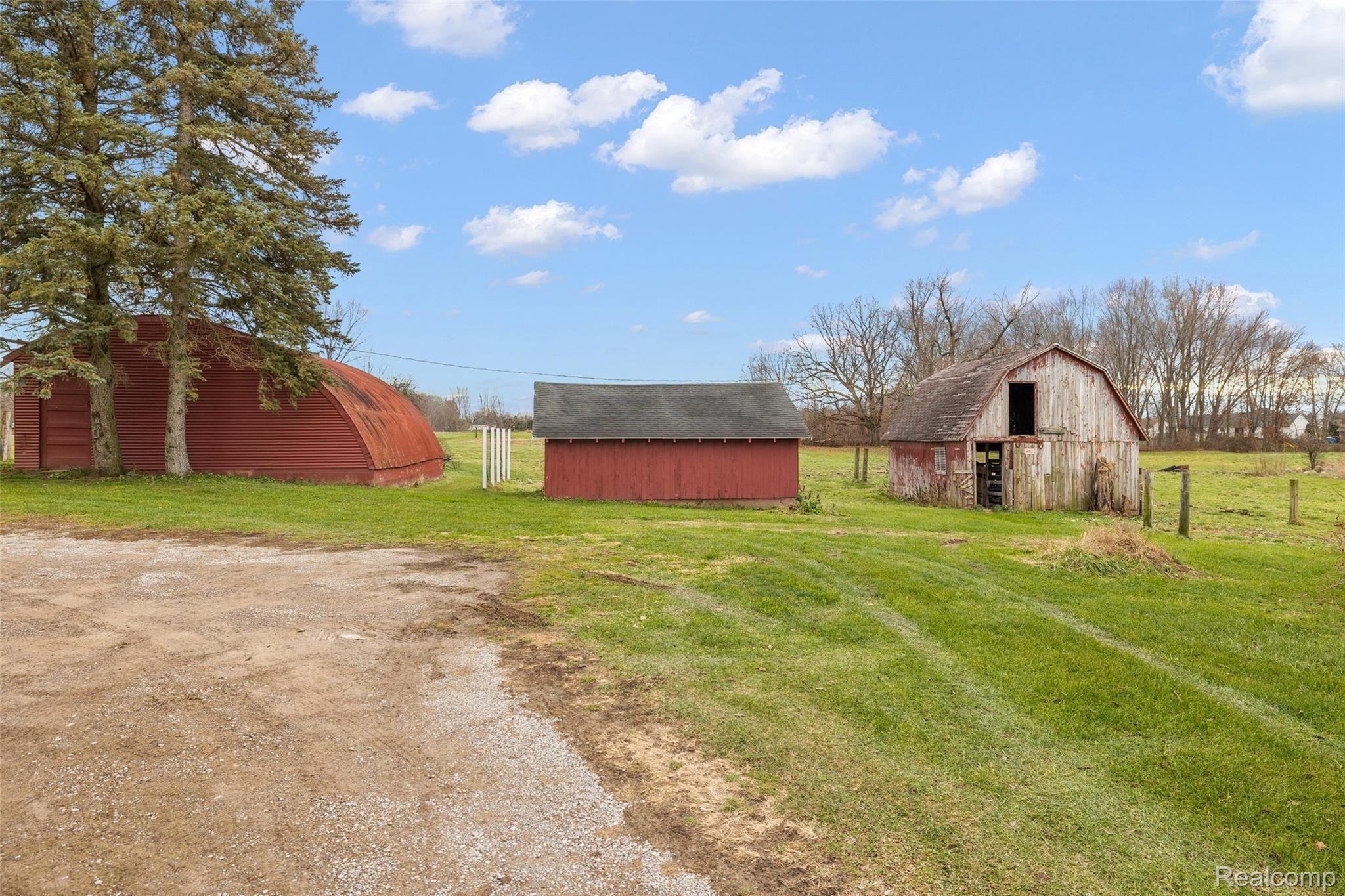 10448 Green Road Goodrich, MI 48438 - Photo 8 of 57 10448 Green Rd-11.jpg
