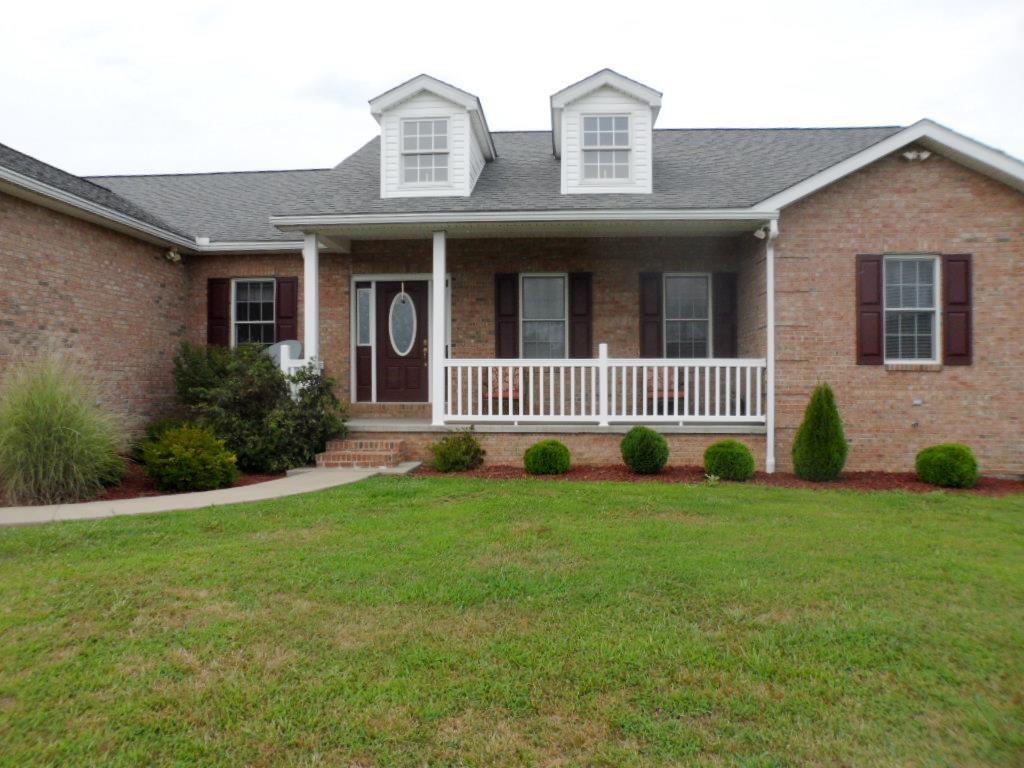 EXTERIOR FRONT PORCH